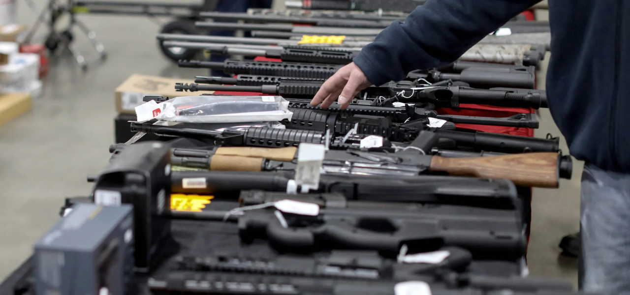 Novi Gun & Knife Show
